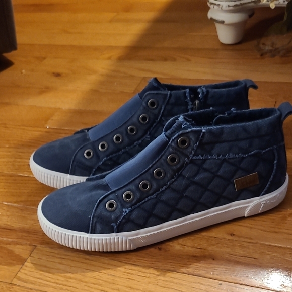 Blowfish Blue Quilted High-Top Sneakers - Picture 4 of 6